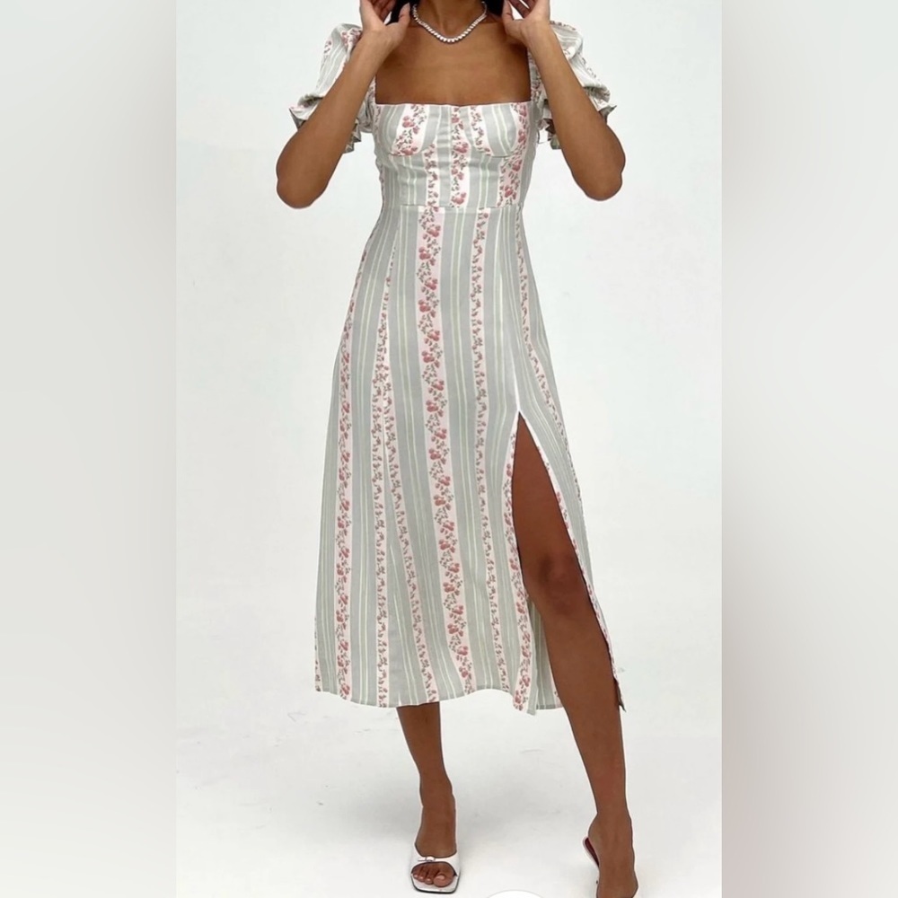 Weworewhat floral Victorian midi dress